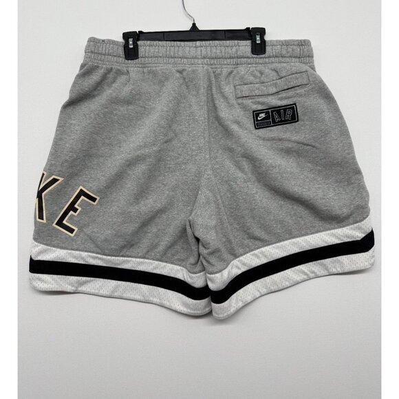 Nike Sportswear Tech Fleece Shorts Mens 2XL 8" Gray Heavy Sweat Style Gym Active - Picture 1 of 6